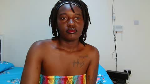 broken_haloo online show from 04/13/26, 06:52