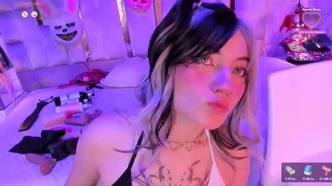     online show from 01/26/25, 01:04