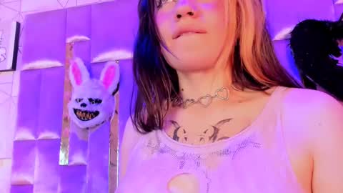     online show from 02/03/25, 07:21