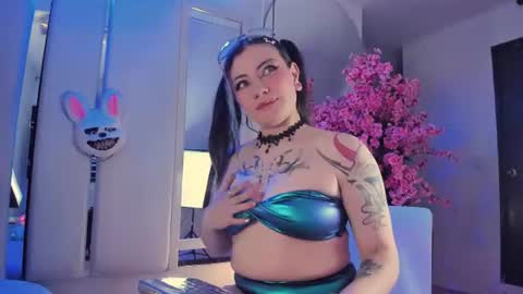     online show from 07/14/26, 02:56