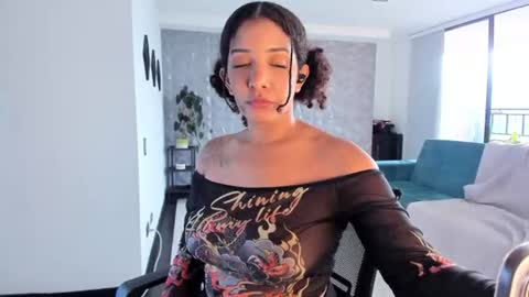 Snapshot of bronzetease chatting on 07/01/26, 10:09 JOIN MY CHANNEL ON TELEGRAM online show from 07/01/26, 10:09