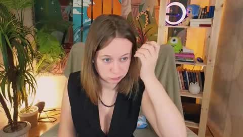 Brooke online show from 09/24/25, 08:45