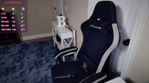 brookebee online show from 02/18/25, 02:59