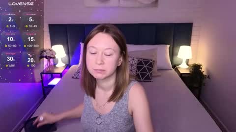 Lady Brooke online show from 12/05/25, 09:00