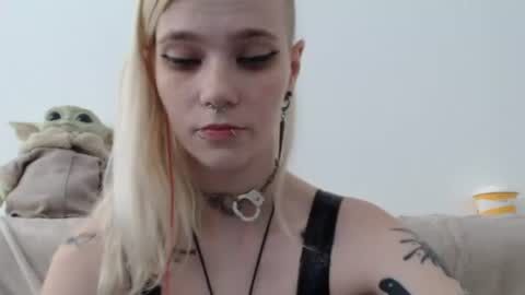 Snapshot of brookewylde_20 chatting on 07/04/26, 10:21 brookewylde_20 online show from 07/04/26, 10:21