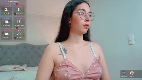 Brook Loves online show from 10/17/25, 05:54