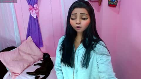 Snapshot of brooklyn_r chatting on 03/09/25, 12:31 sofia online show from 03/09/25, 12:31