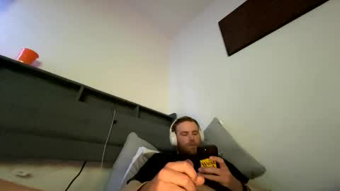 Snapshot of brooklynbanger chatting on 02/20/26, 07:32 brooklynbanger online show from 02/20/26, 07:32