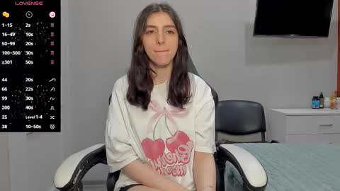 Snapshot of broosnica1 chatting on 10/15/25, 10:26 broosnica1 online show from 10/15/25, 10:26