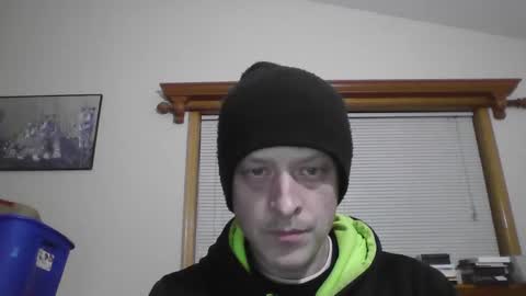 browndog5580 online show from 12/01/24, 11:47