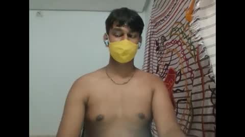 Snapshot of brownguy2505 chatting on 12/16/24, 07:00 brownguy2505 online show from 12/16/24, 07:00