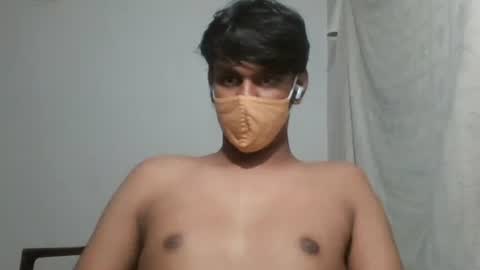 Snapshot of brownguy2505 chatting on 01/29/25, 05:24 brownguy2505 online show from 01/29/25, 05:24