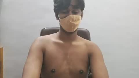 Snapshot of brownguy2505 chatting on 09/13/25, 06:08 brownguy2505 online show from 09/13/25, 06:08