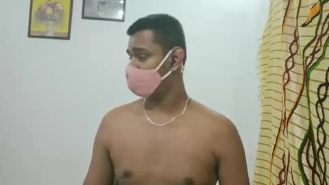 Snapshot of brownguy2505 chatting on 11/08/25, 12:27 brownguy2505 online show from 11/08/25, 12:27