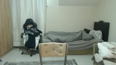 brownhaiir online show from 04/08/26, 07:25