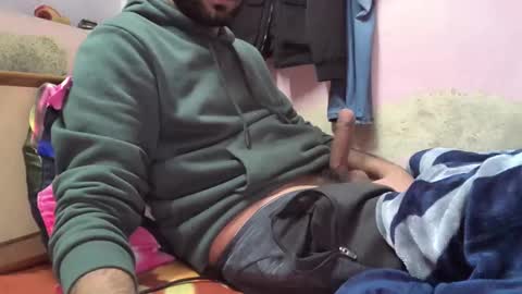 brownie_cake online show from 01/30/25, 06:32