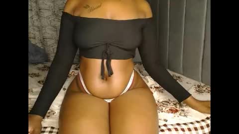 Snapshot of brownlatifa chatting on 10/31/25, 11:50 Tiffa online show from 10/31/25, 11:50