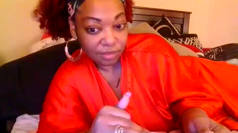 brownroundrenee online show from 02/08/25, 09:57