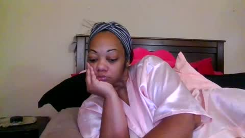 brownroundrenee online show from 07/11/26, 11:35