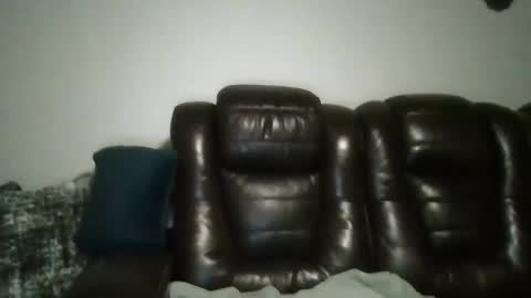 Snapshot of brownsugar0910 chatting on 12/16/24, 12:15 EtherealLilac online show from 12/16/24, 12:15