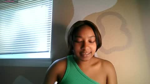 Brownsuagrcutie online show from 04/23/26, 07:05