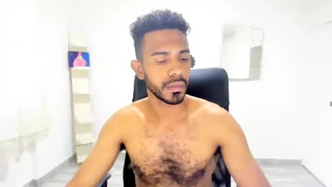 bruce_1111 online show from 09/20/25, 10:11