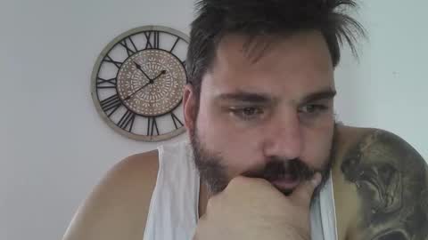 Bruce Wayne online show from 10/15/25, 08:36