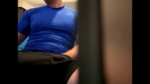 brucelogan80 online show from 11/04/25, 02:32