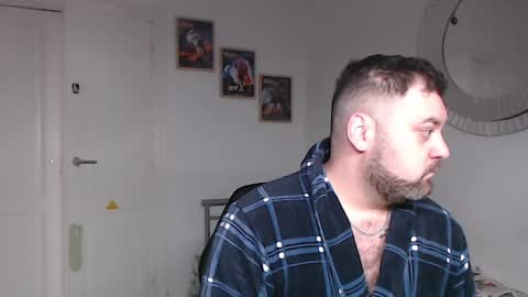 Bruce online show from 02/03/25, 07:29