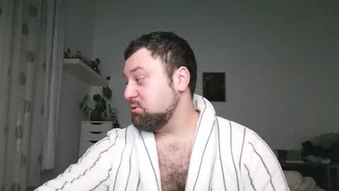 Bruce online show from 09/30/25, 06:46