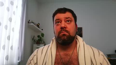 Bruce online show from 10/02/25, 04:03