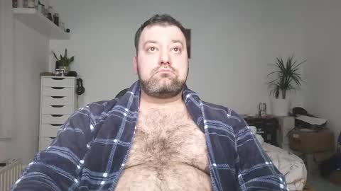 Bruce online show from 04/24/26, 08:33