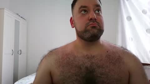 Snapshot of brucemf chatting on 08/03/26, 02:11 Bruce online show from 08/03/26, 02:11