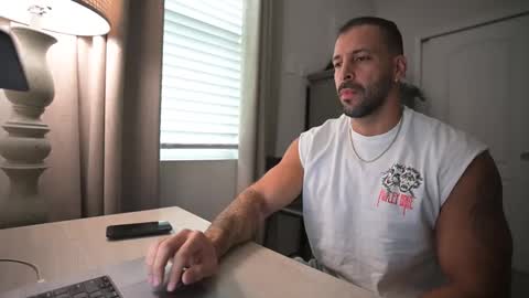 onlyfans BRUCESTRYKER online show from 04/02/26, 10:07