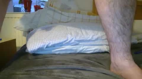 Snapshot of bruhhhh1992 chatting on 04/10/26, 06:56 hardForYou hard new cum finger online show from 04/10/26, 06:56