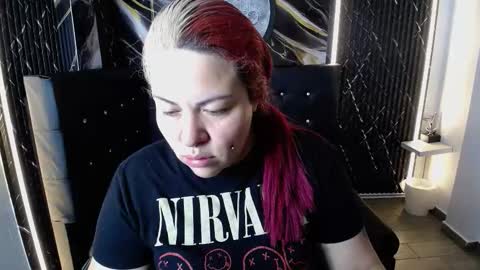 Bruja SCarlata online show from 11/05/25, 10:04