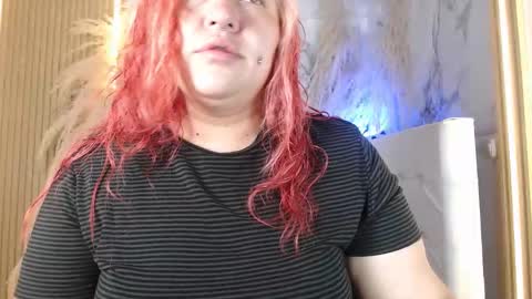 Bruja SCarlata online show from 12/18/25, 10:43