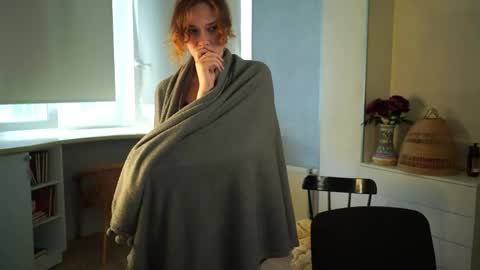 Snapshot of brunaeveritt chatting on 05/23/26, 02:10 Tess online show from 05/23/26, 02:10