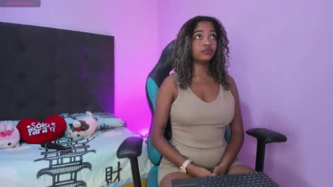 Lady  online show from 01/05/25, 02:08