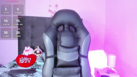 Lady  online show from 01/21/25, 03:43