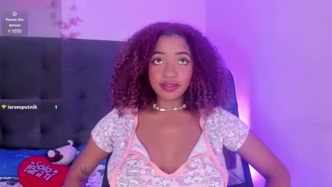 Lady  online show from 02/11/25, 03:18