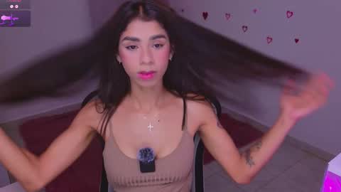 SARAH  online show from 02/22/26, 02:24