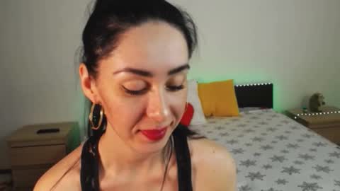 Ellis online show from 02/11/25, 04:02