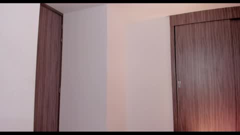 Snapshot of brunnahart chatting on 01/12/25, 10:22     online show from 01/12/25, 10:22