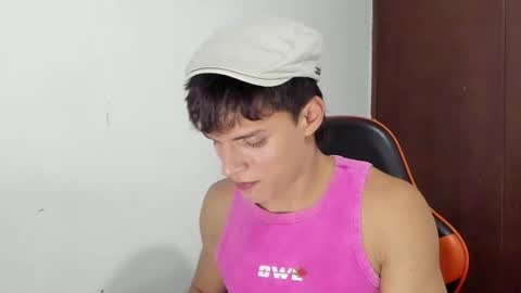 Snapshot of bruno_bellini chatting on 02/05/26, 02:38 Bruno Bellini online show from 02/05/26, 02:38