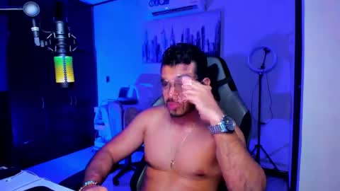 Bruno online show from 10/22/25, 06:02