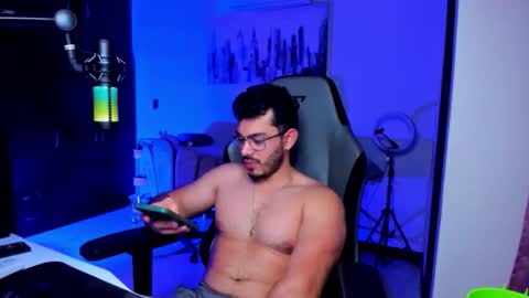 Snapshot of bruno_diaz31 chatting on 05/16/26, 10:36 Bruno online show from 05/16/26, 10:36