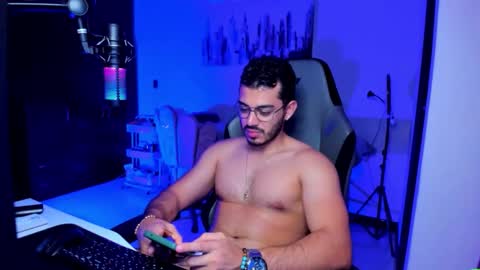 Snapshot of bruno_diaz31 chatting on 05/17/26, 03:59 Bruno online show from 05/17/26, 03:59