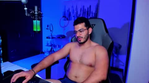 Snapshot of bruno_diaz31 chatting on 05/20/26, 03:24 Bruno online show from 05/20/26, 03:24