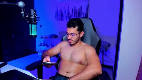 Snapshot of bruno_diaz31 chatting on 05/27/26, 04:20 Bruno online show from 05/27/26, 04:20